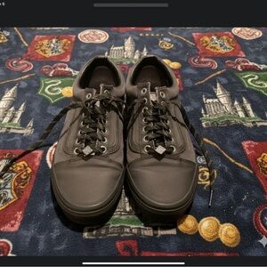 VANS HARRY POTTERS X VANS OL SKOOL   
“DEATHLY HOLLOW” SNEAKERS. ORIGINAL BOX